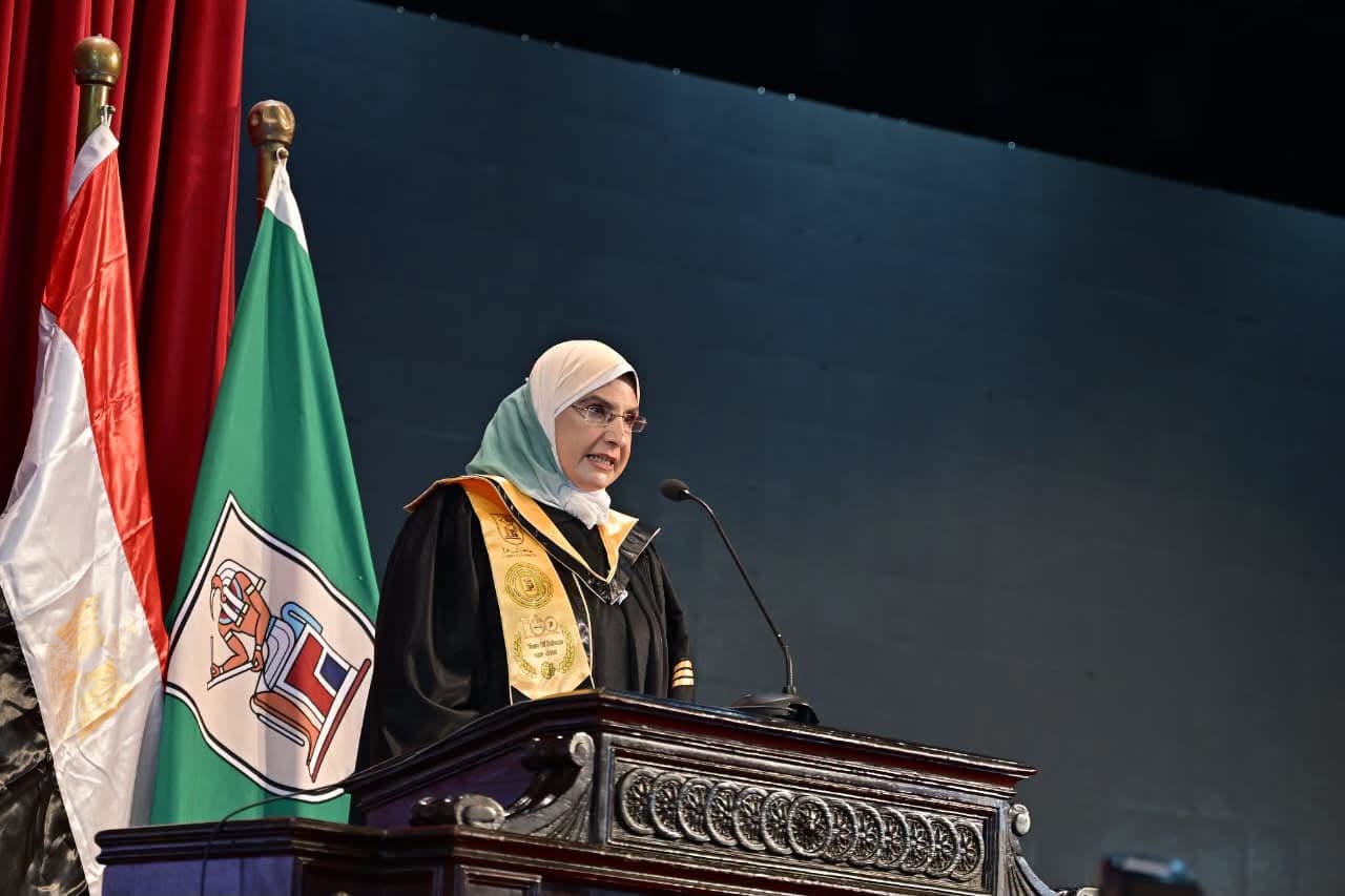 Cairo University Faculty of Science Celebrates the Graduates of the 2025/2026 Class at the Grand Celebration Hall